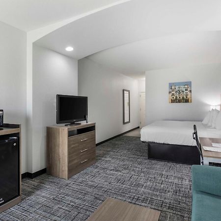 Best Western Plus Midamerica Hotel Mascoutah Exterior photo