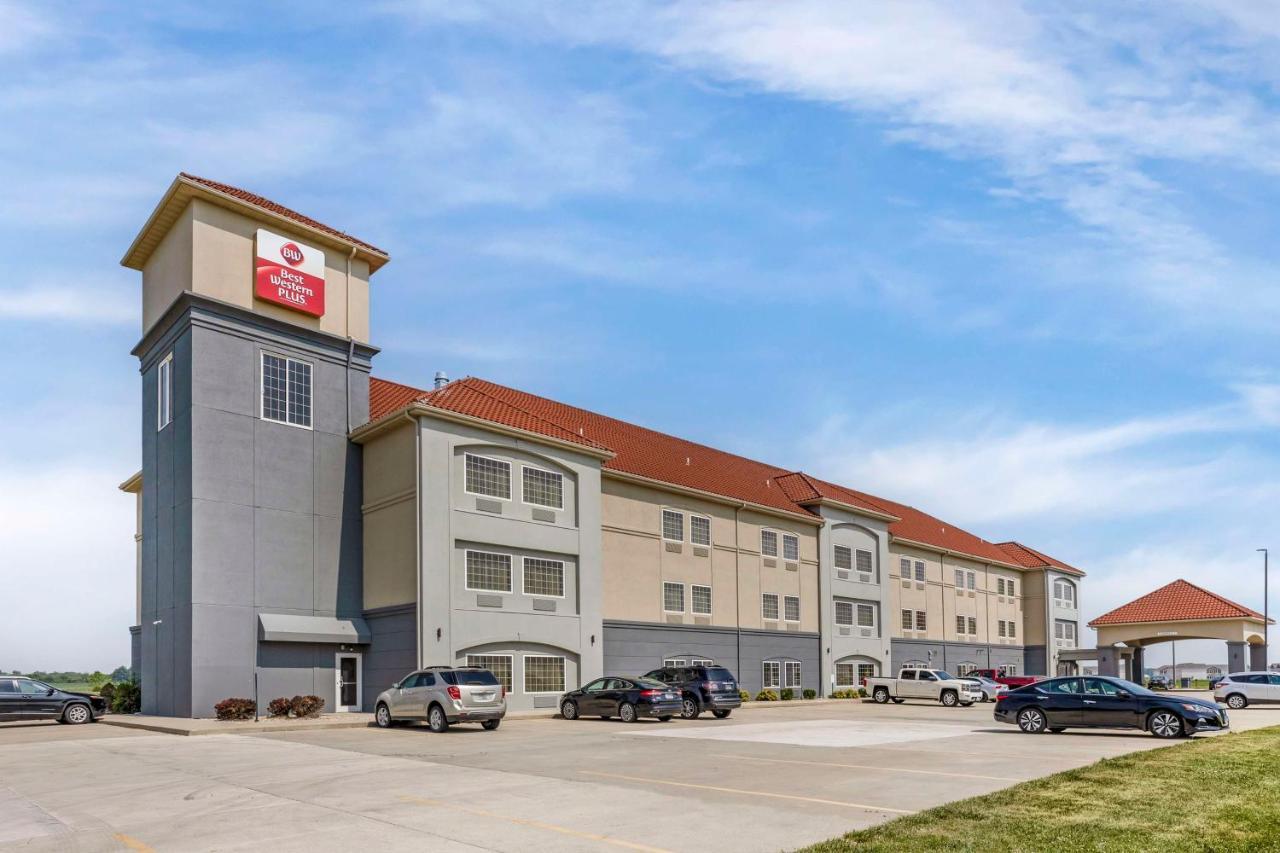 Best Western Plus Midamerica Hotel Mascoutah Exterior photo